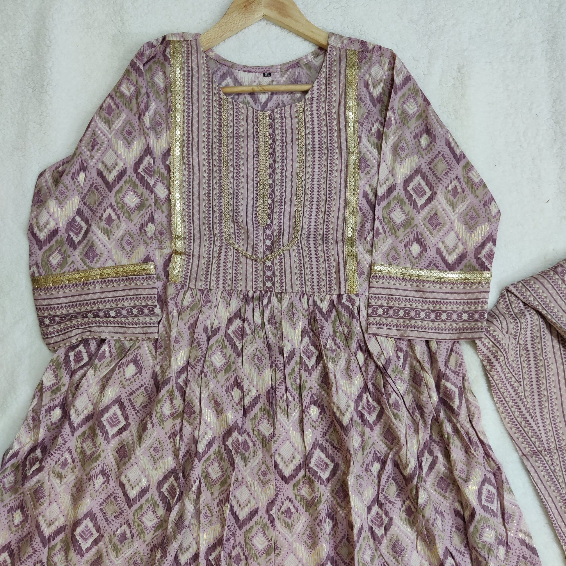 Ethic Nyra  Kurti Set