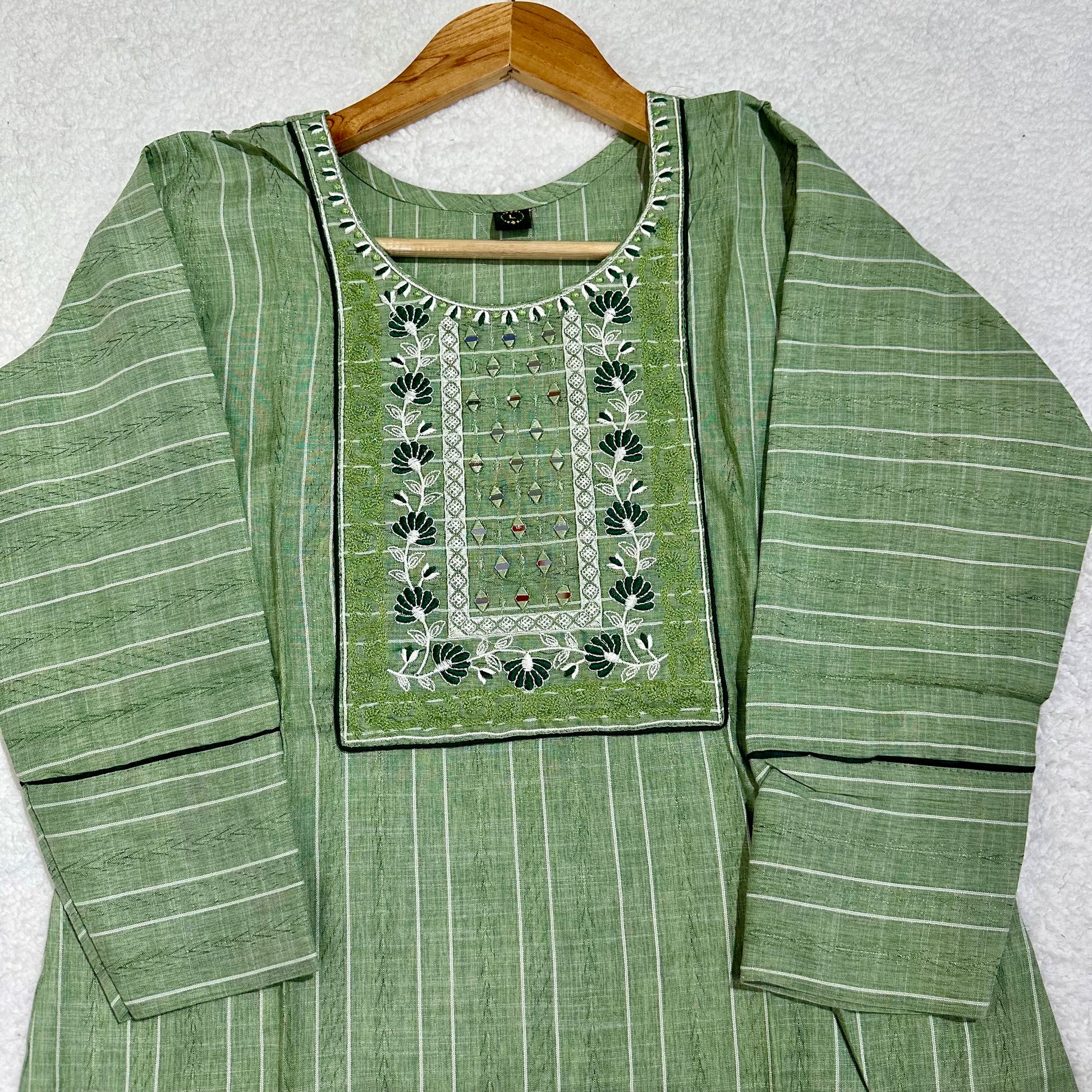 Bombay Fabric Kurti with Yoke design